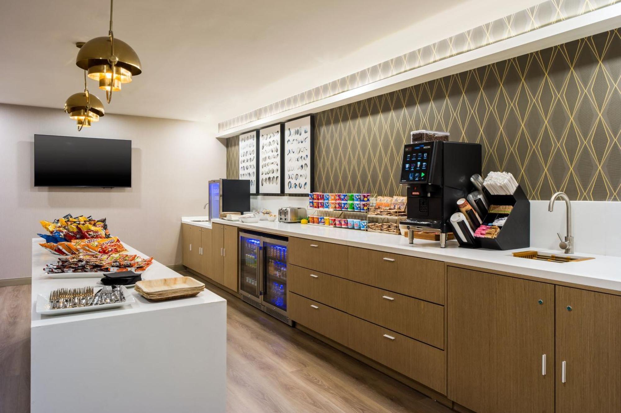 Delta Hotels By Marriott Ontario Airport Exterior foto