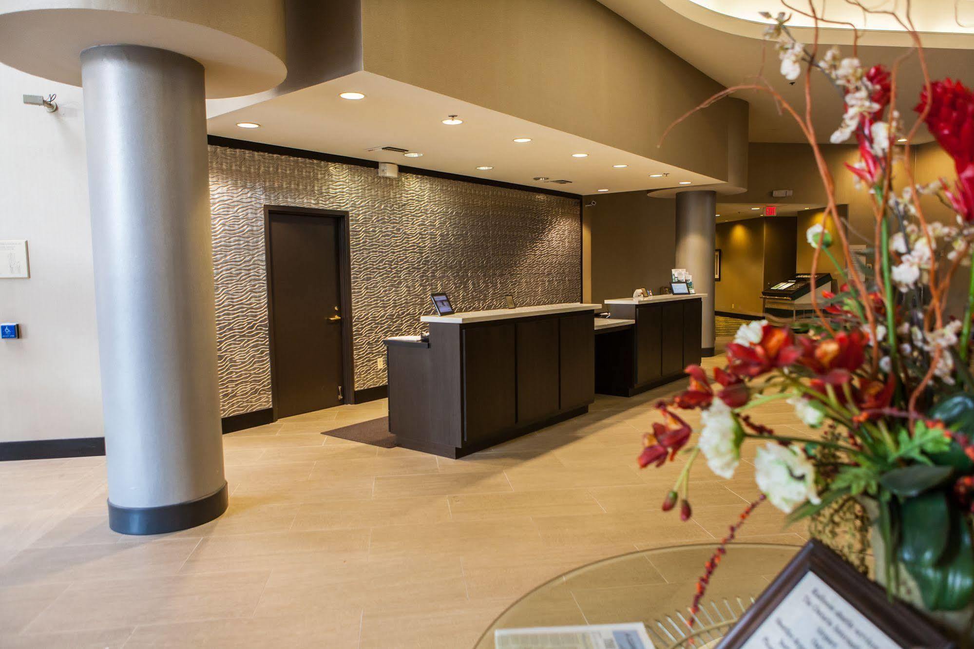 Delta Hotels By Marriott Ontario Airport Exterior foto